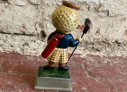 Silver King golf ball figure